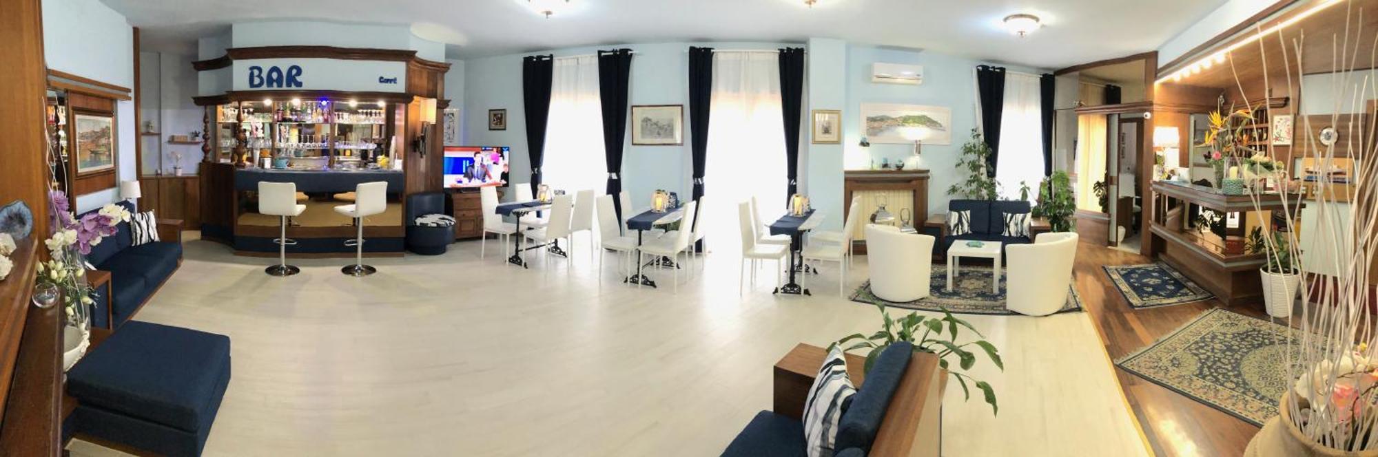 Hotel Due Torri Porto Azzurro Ngoại thất bức ảnh