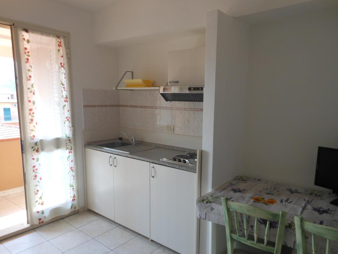 Hotel Due Torri Porto Azzurro Ngoại thất bức ảnh